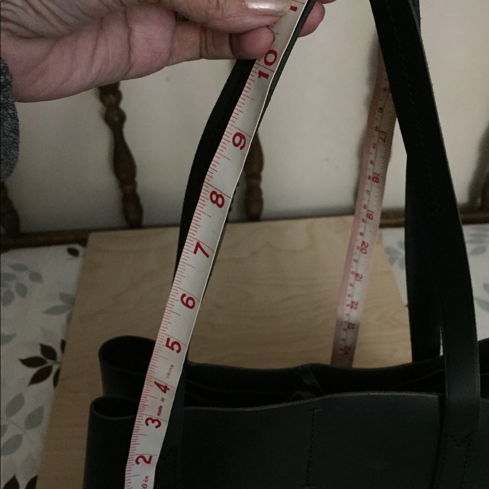 Handbag - Picture 6 of 7